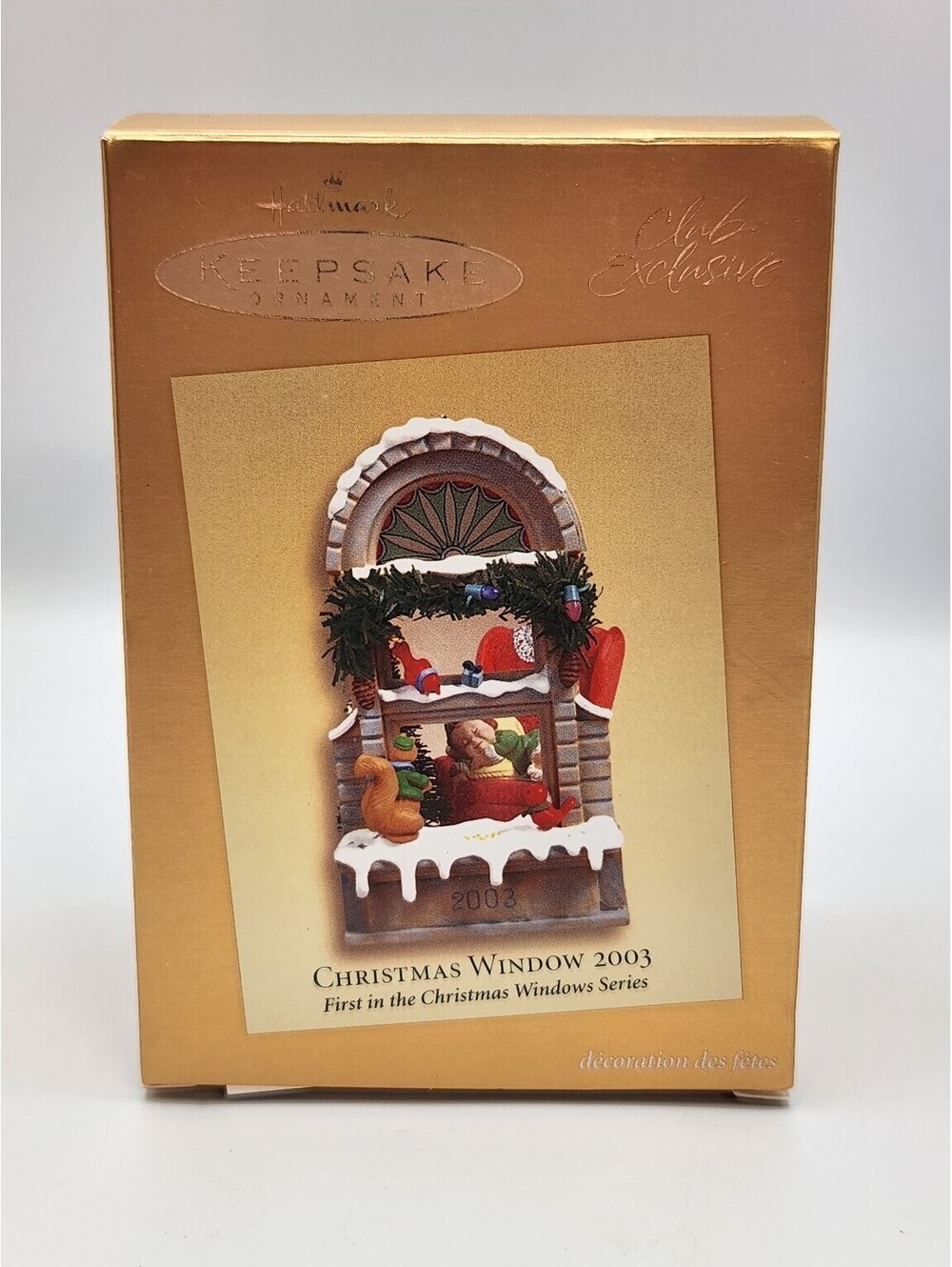 Hallmark Keepsake Ornament 2003 Christmas Window Club Exclusive 1st in - E11